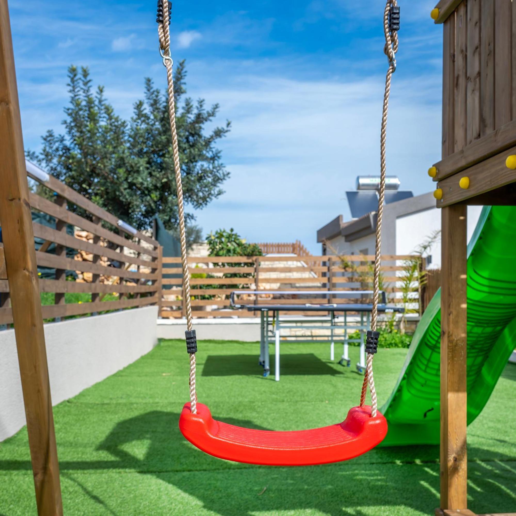 Halaro Villa Йеранион Экстерьер фото