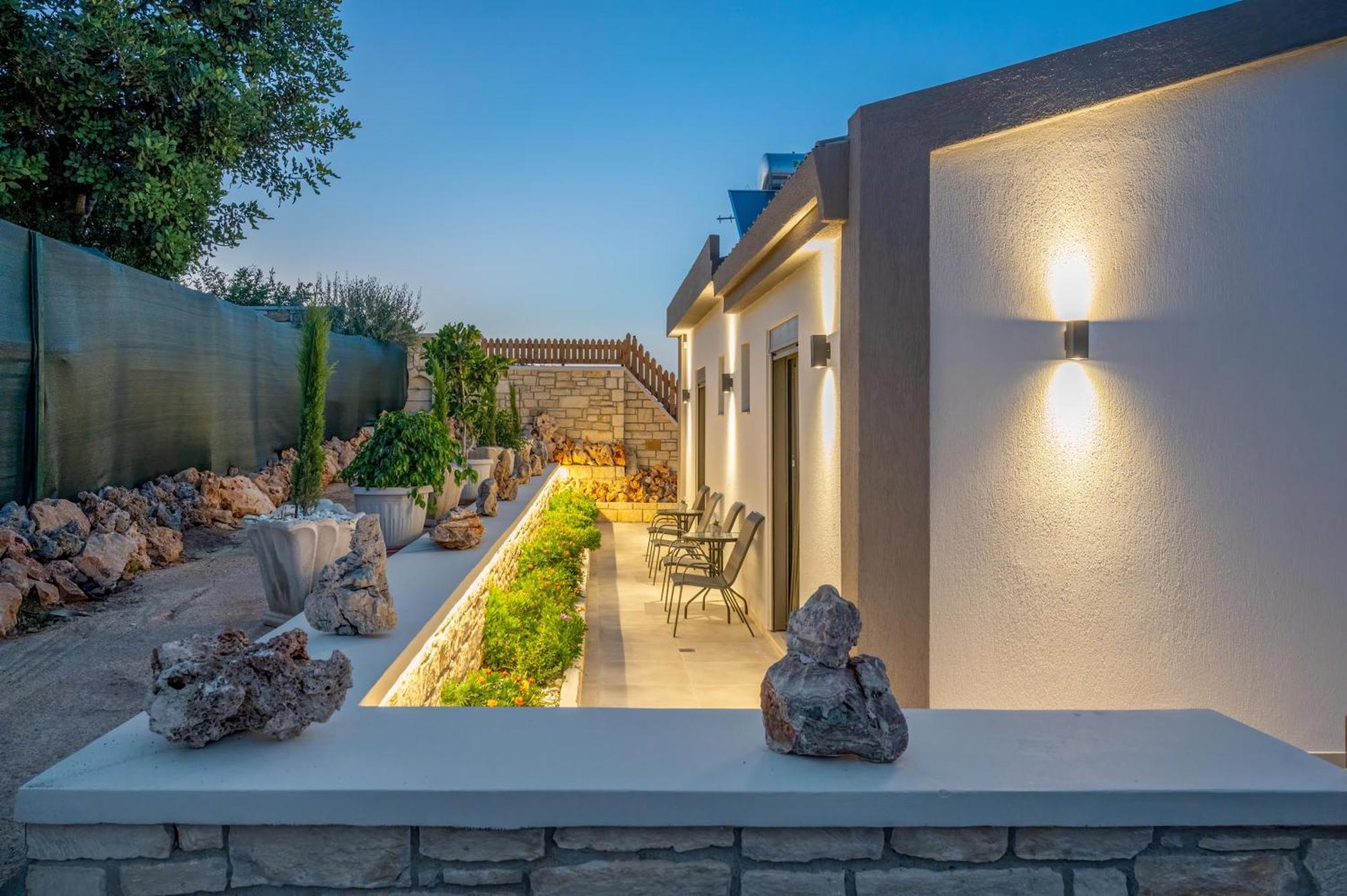 Halaro Villa Йеранион Экстерьер фото