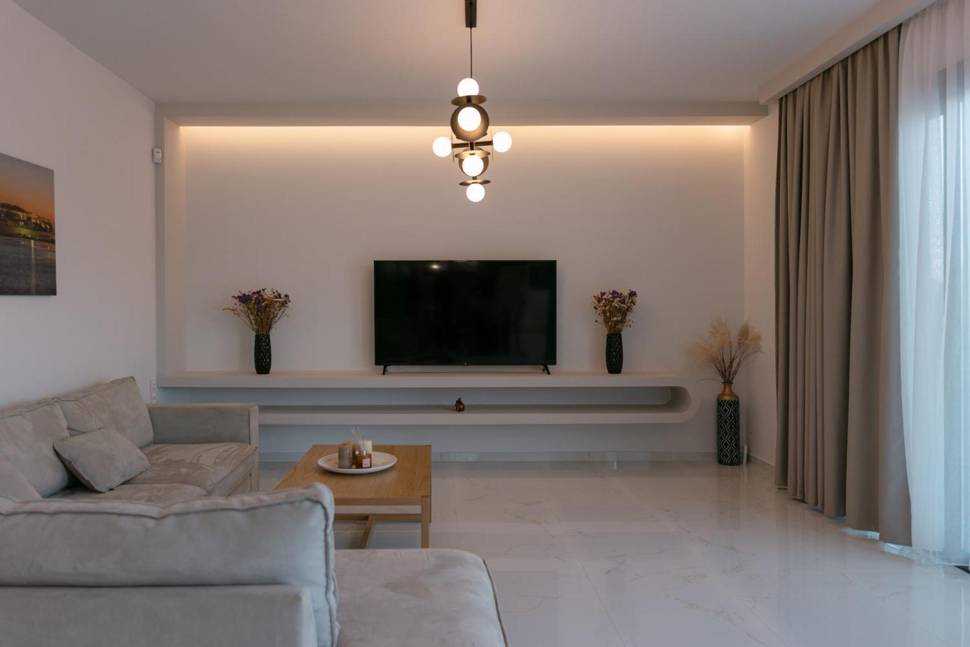 Halaro Villa Йеранион Экстерьер фото