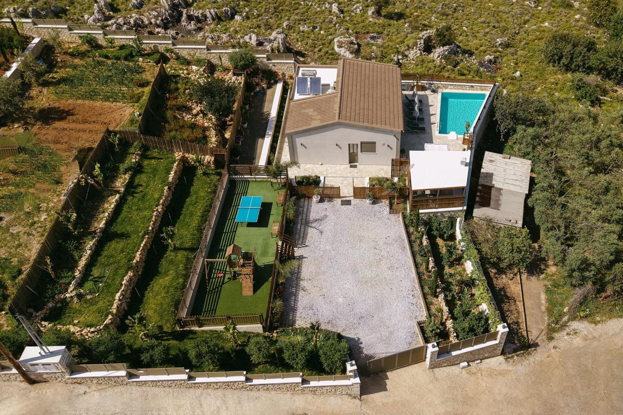 Halaro Villa Йеранион Экстерьер фото